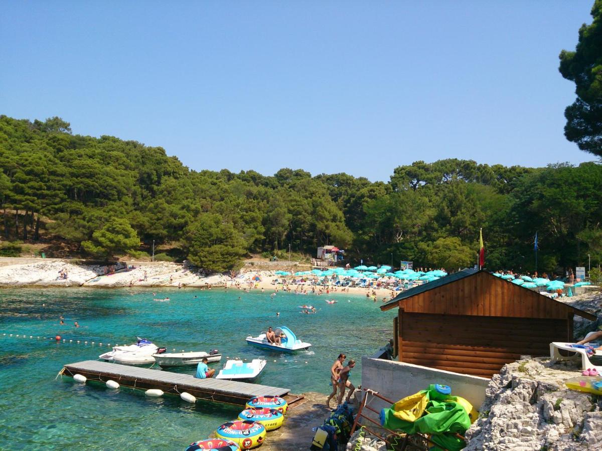 Apartments Vila Tisa Mali Lošinj Eksteriør bilde
