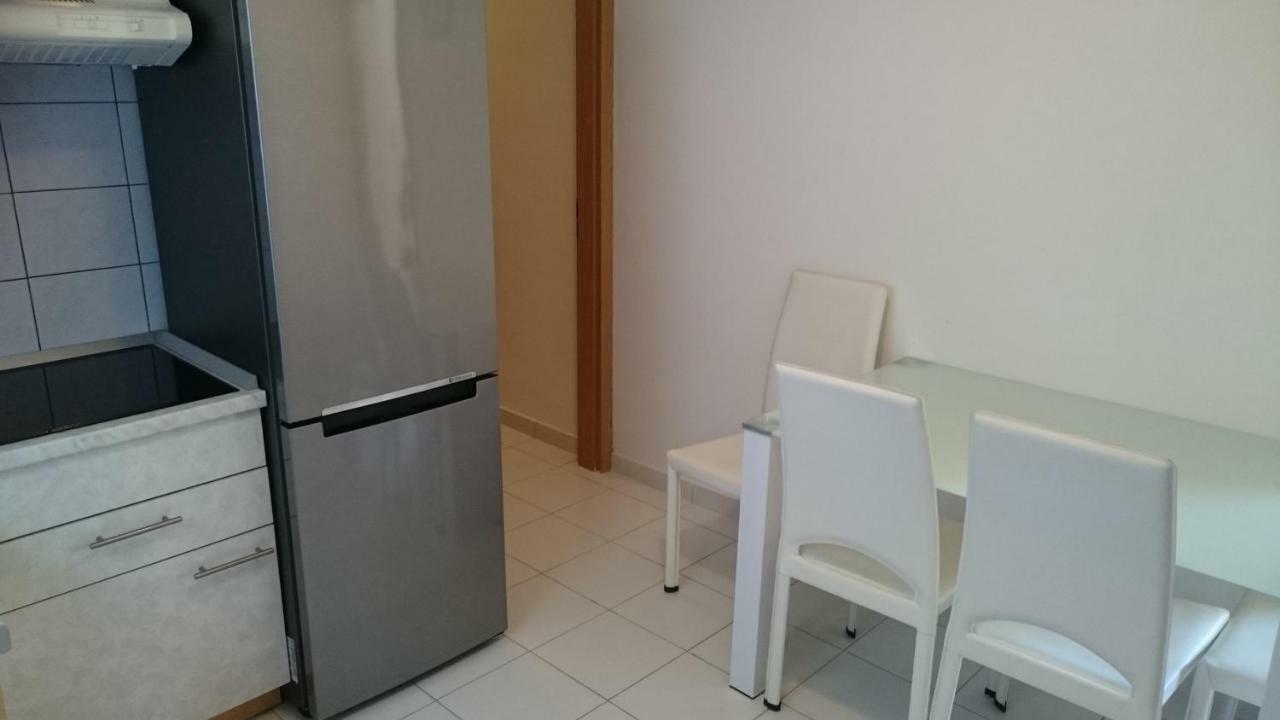 Apartments Vila Tisa Mali Lošinj Eksteriør bilde