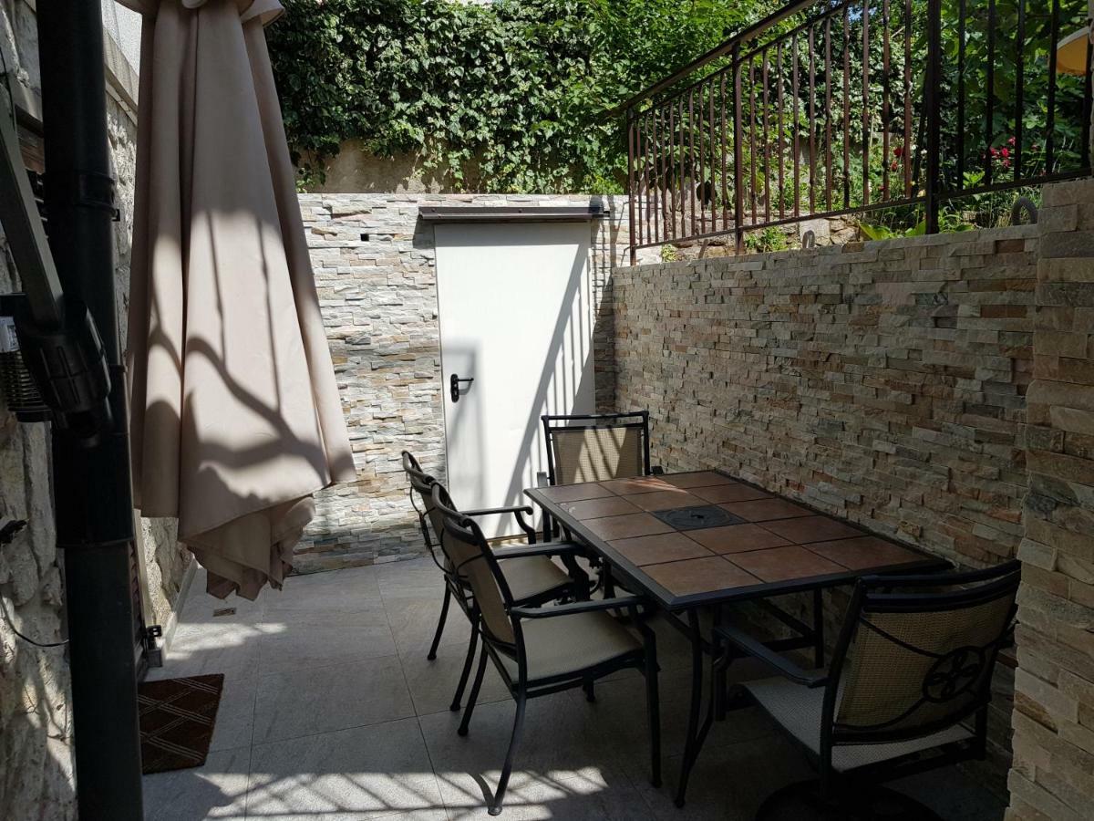 Apartments Vila Tisa Mali Lošinj Eksteriør bilde